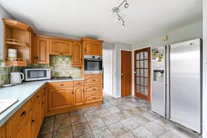 Kitchen- click for photo gallery